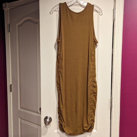 Ingrid & Isabel Maternity Split Neck Midi Tank Dress Brown - XL - Picture 6 of 6